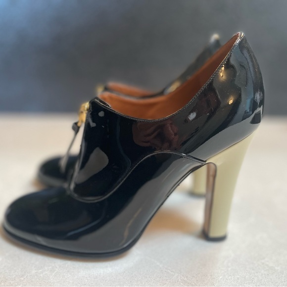 Vintage Valentino Size 38 - Picture 4 of 8